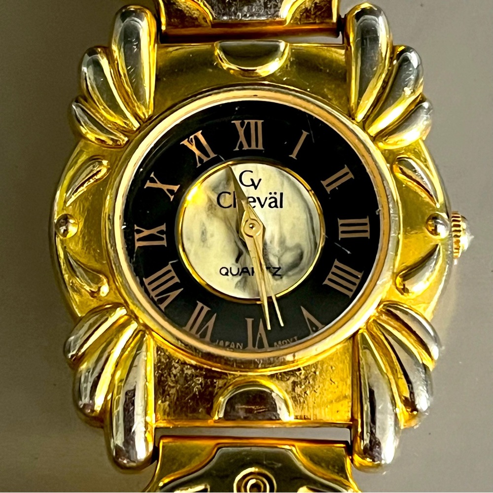 Vintage Ladies Cheval Gold Tone Bracelet Watch